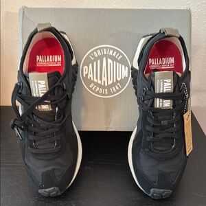 Palladium Black Sneakers with Breathable Mesh and Sleek Design